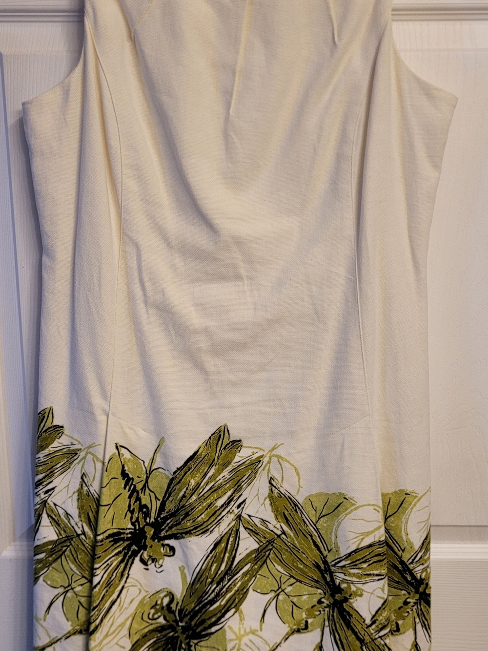 Talbots Cream Fit and Flare Midi Dress with Green Dragonfly Accent Sz. 8P